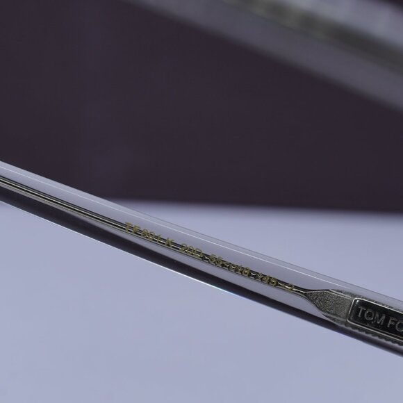 Tom Ford FT0891-K 20D Square Sunglasses - Transparent Grey\Smoke Polarized - Picture 6 of 9